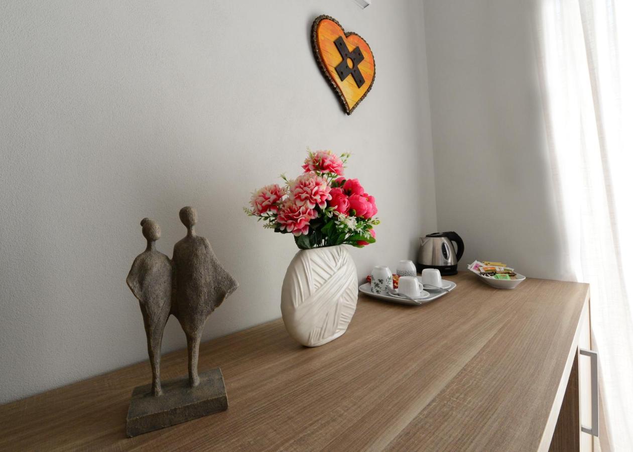 Dimora Del Cuore Guest House In Centro Vieste Buitenkant foto